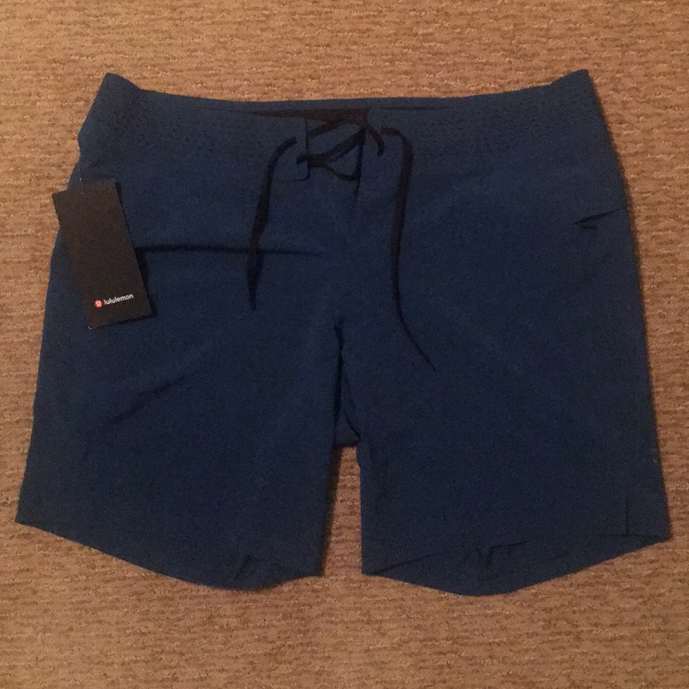 Lululemon Men's Current State Short